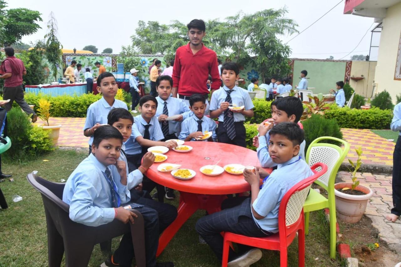 Bundeli Farm Resort & Banquet Orchha Dış mekan fotoğraf