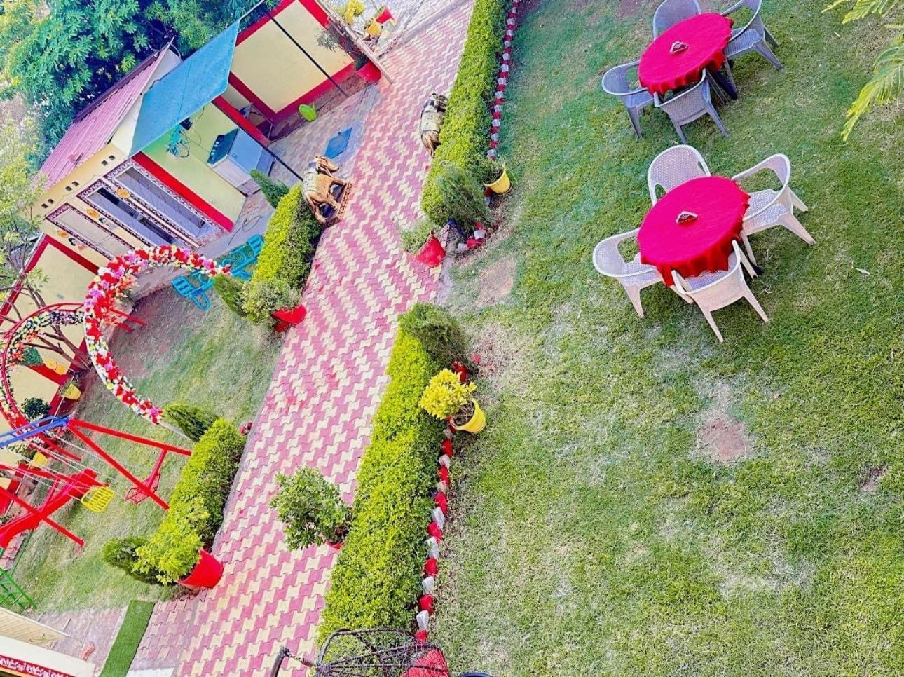 Bundeli Farm Resort & Banquet Orchha Dış mekan fotoğraf