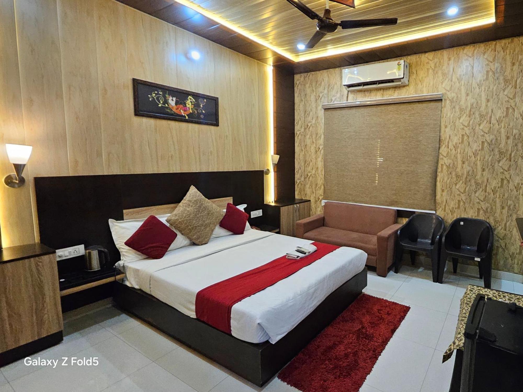 Bundeli Farm Resort & Banquet Orchha Dış mekan fotoğraf